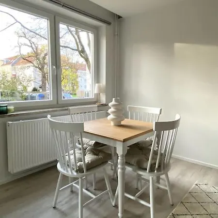 Country Style With Balcony Near Fair *